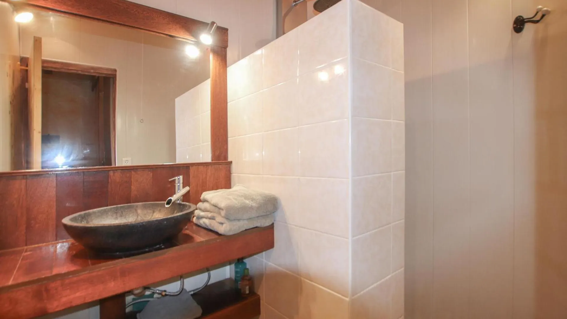 Pet Friendly Home In Chassiers With Private Swimming Pool, Can Be Inside Or Outside Ferienhaus